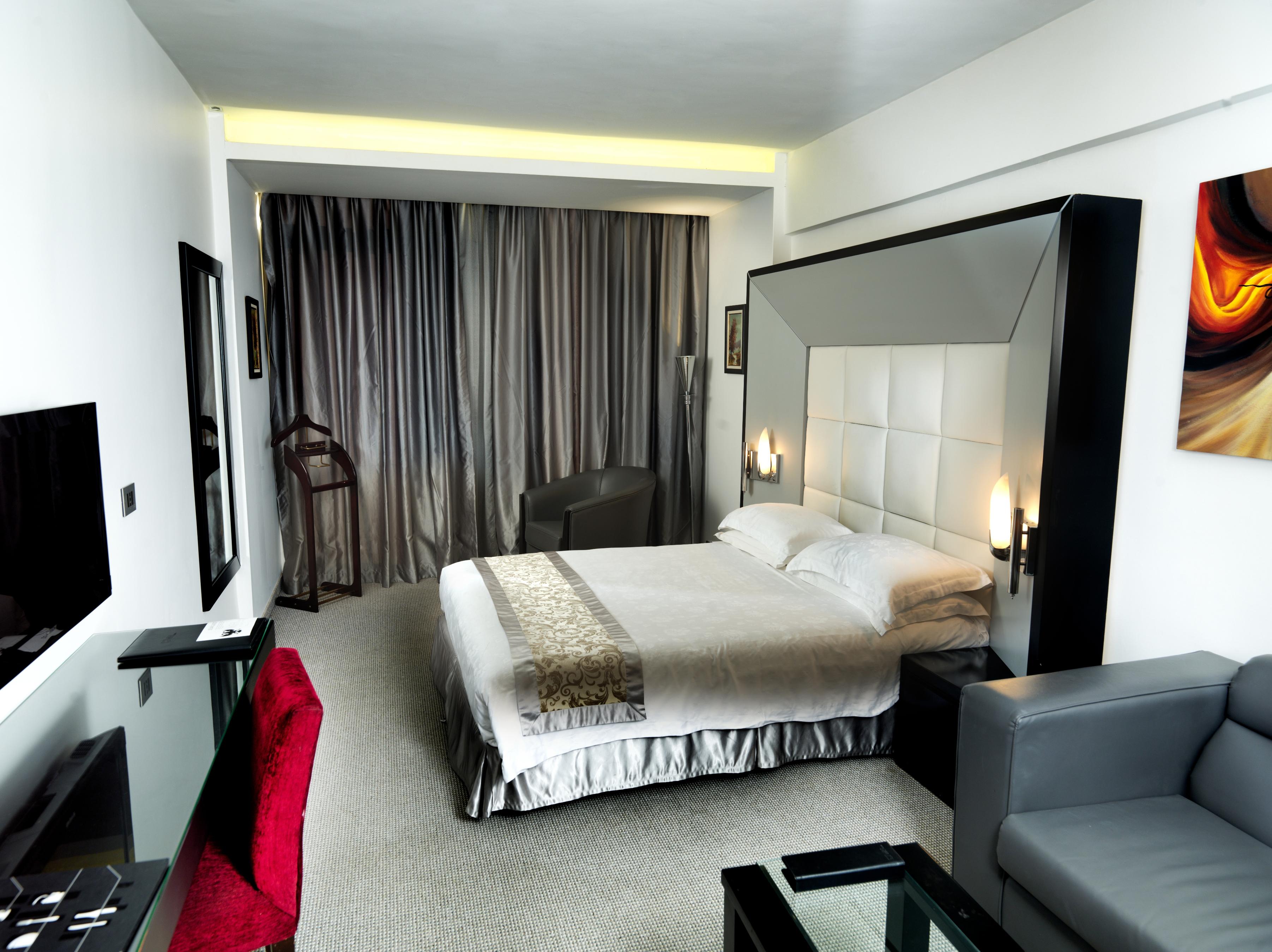 Wh Hotel Beirut Bagian luar foto