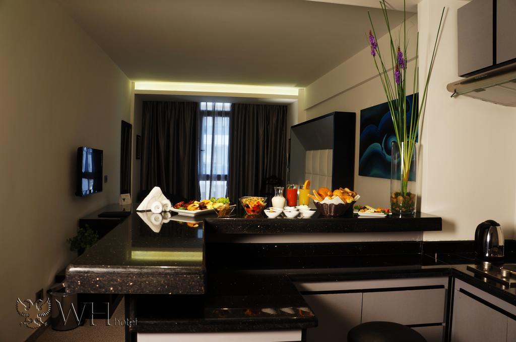 Wh Hotel Beirut Bagian luar foto