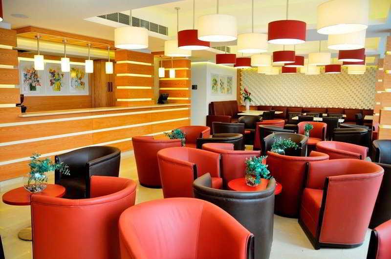 Wh Hotel Beirut Bagian luar foto